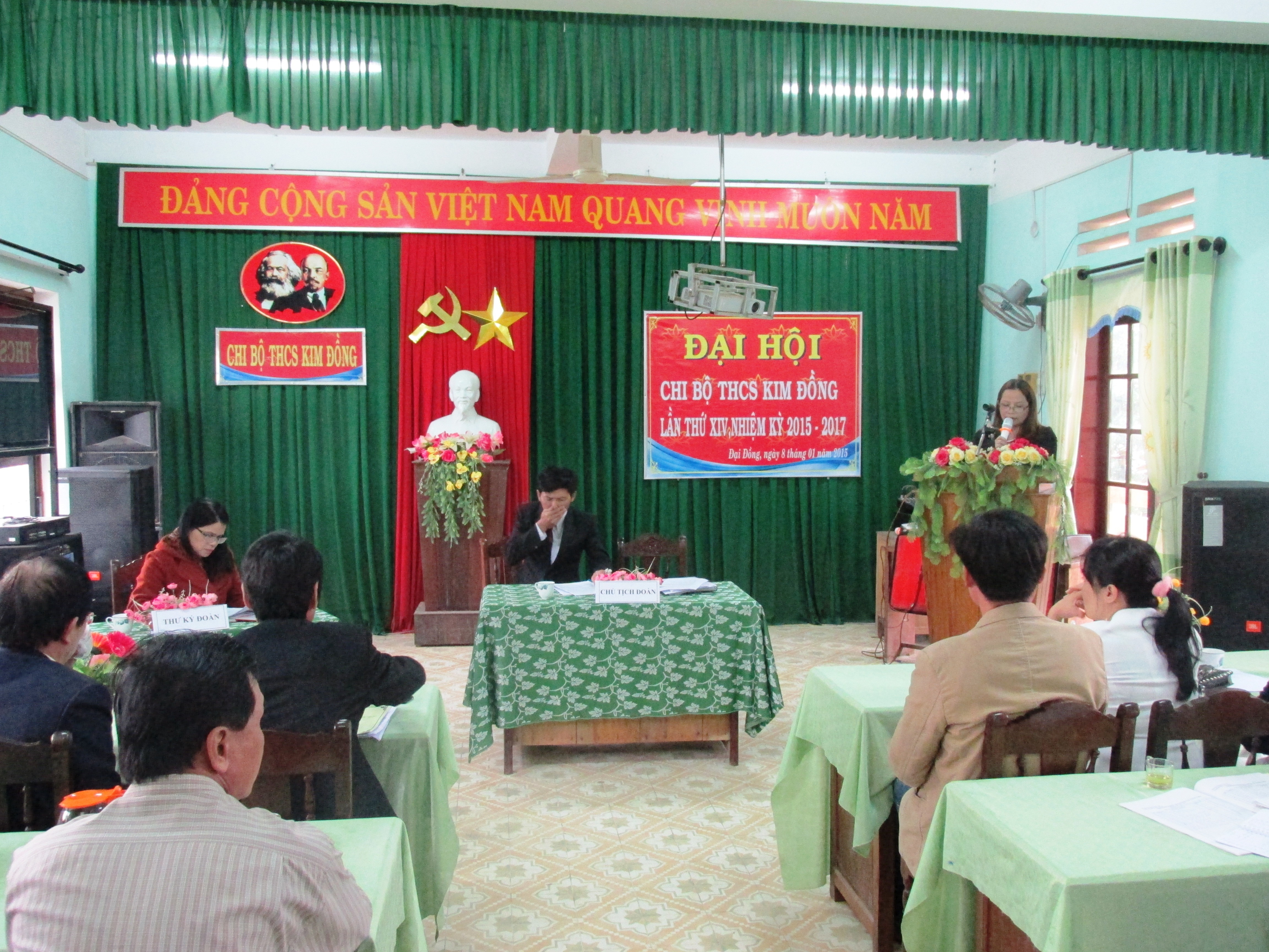 ĐẠI HỘI CHI BỘ TRƯỜNG THCS KIM ĐỒNG  NHIỆM KỲ 2015-2017